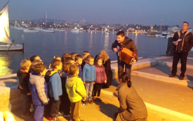 Dječji vrtić - Skupina „Bubamare“ na rođendanu Ivana Pošića, prvog vlasnika malina